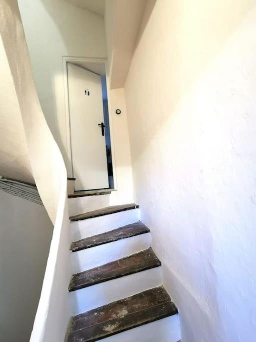 Charmant T2 Atypique, Renove, Confortable Безие Екстериор снимка